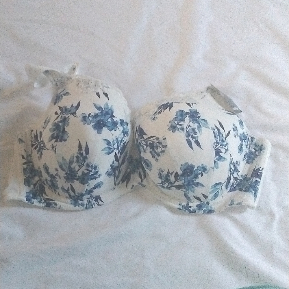 NWT Avenue Balconette Bra Sz48D - Picture 4 of 6